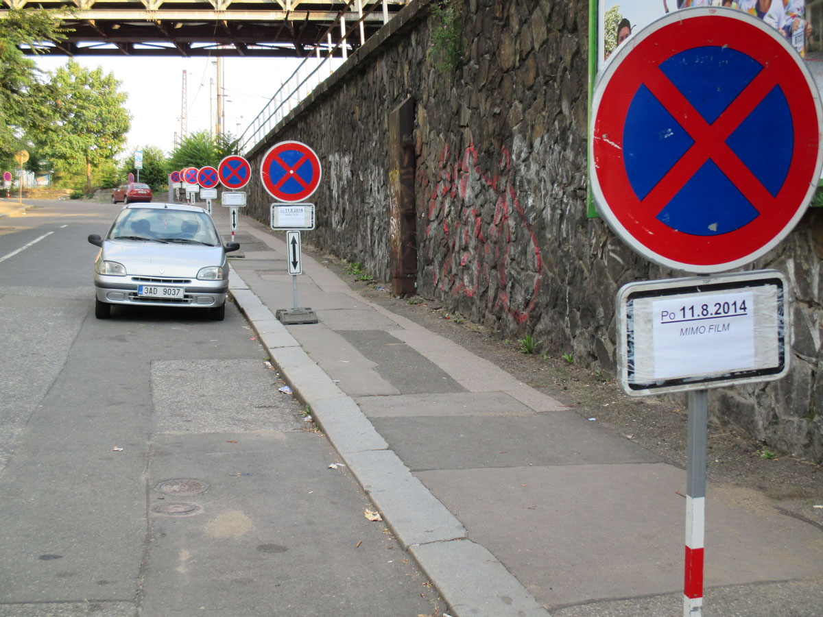 Potřebujete dopravní značení? Zajistěte si jeho prodej nebo pronájem